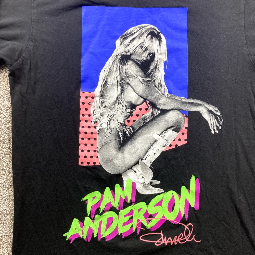 Young & Reckless Shirt Adult Small Pamela Anderson YR RARE Super Model Black Y2K - Picture 2 of 10